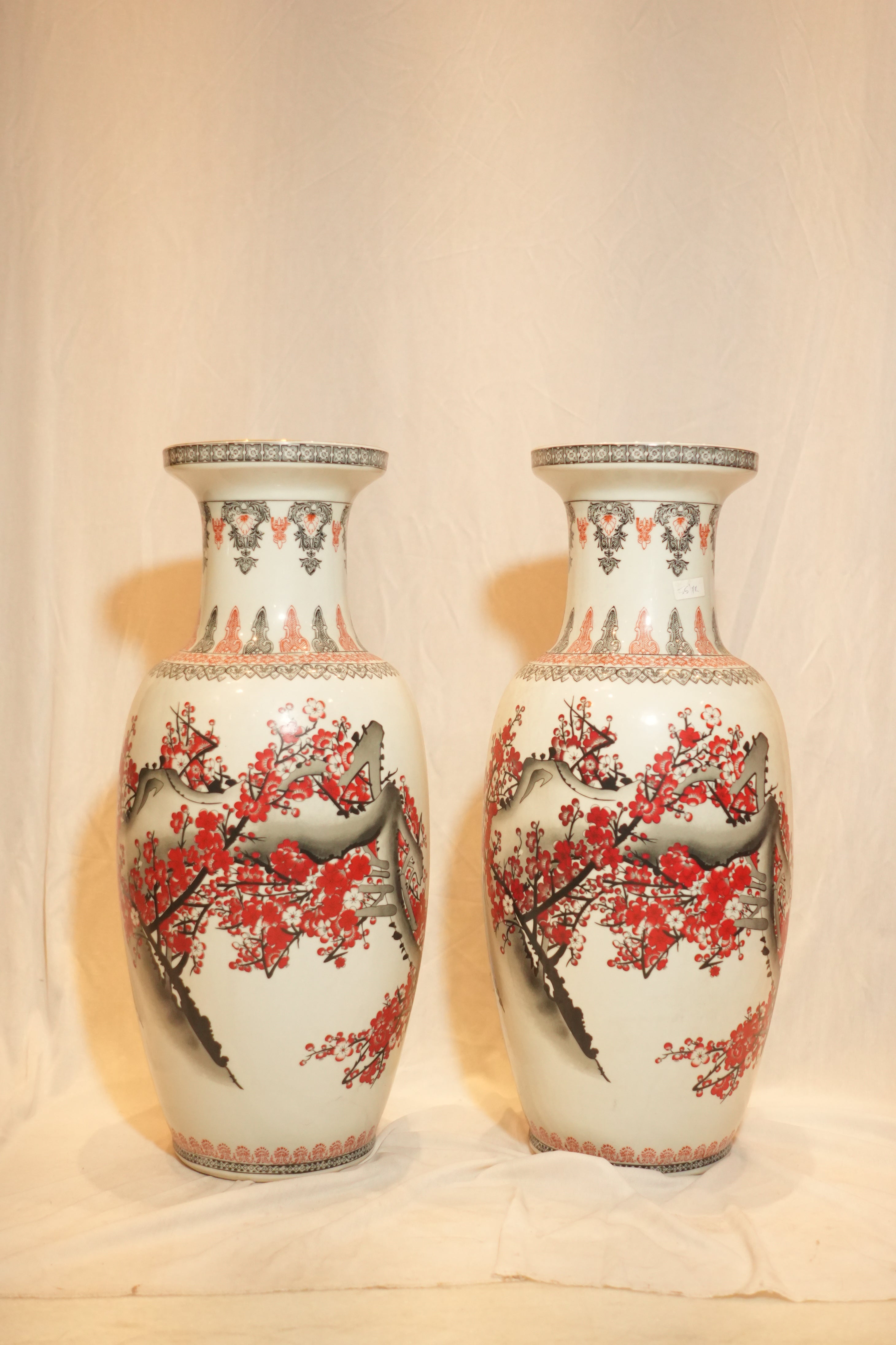 Chinese Famille Rose Plum Blossom Porcelain Vase