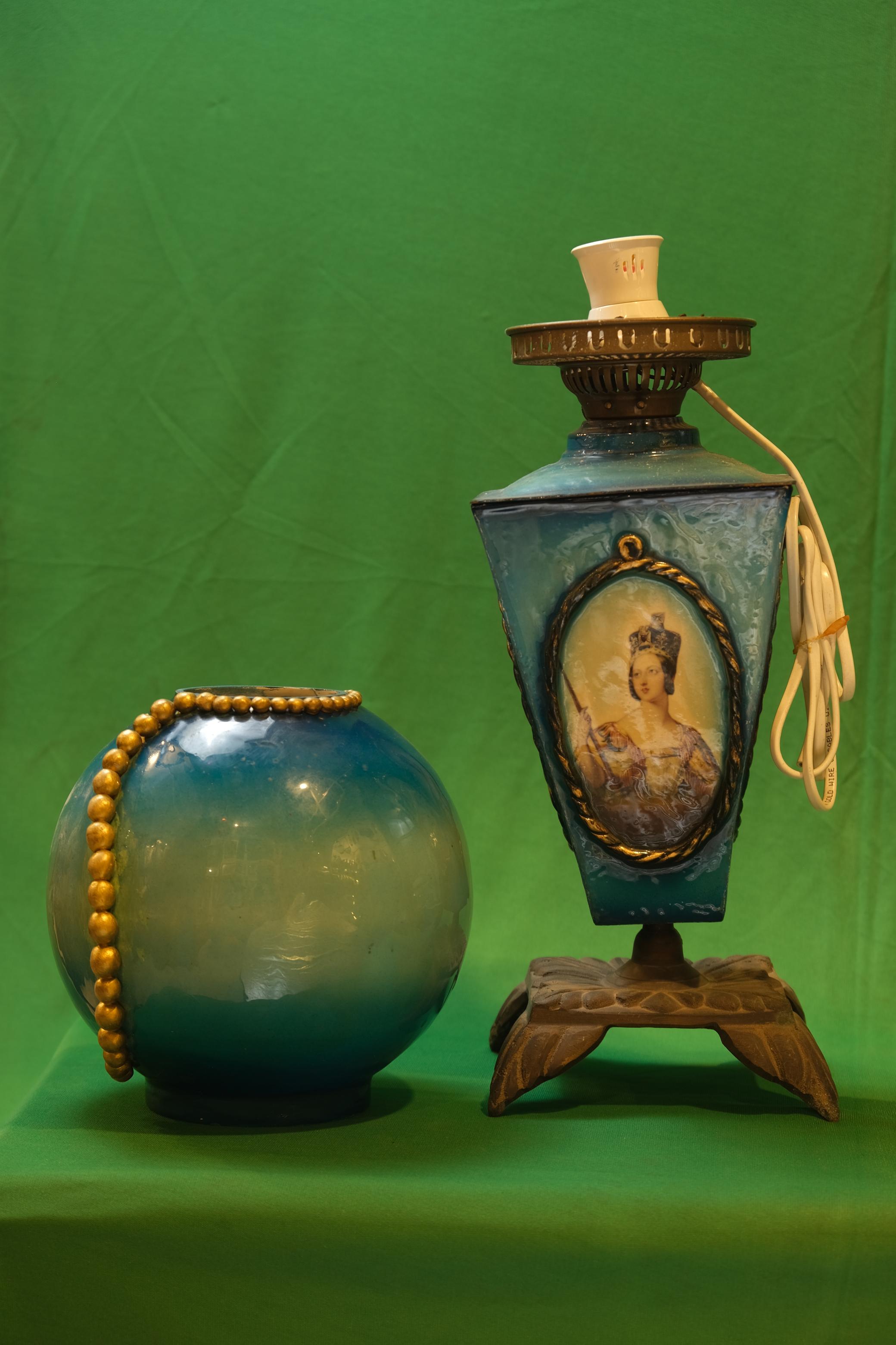 Pair of Antique Victorian Queen Victoria Portrait Banquet Lamps